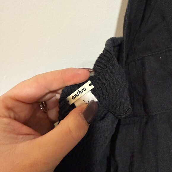 ✨🖤 Anthropologie Mock-Neck Plunge Black Jumpsuit - Size L🖤✨ - Picture 9 of 12